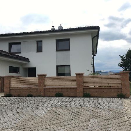 Privat Leilighet Poprad Eksteriør bilde